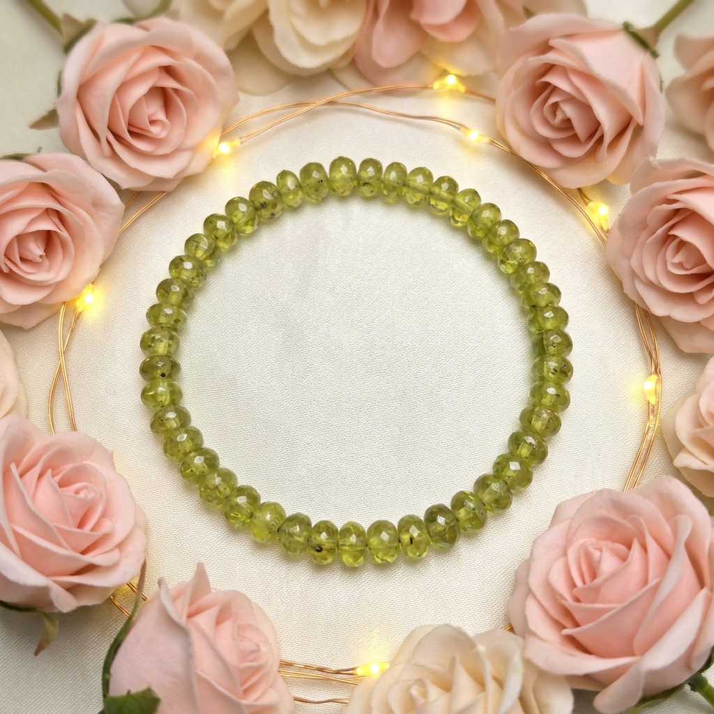 Peridot bracelet with pink roses and fairy lights