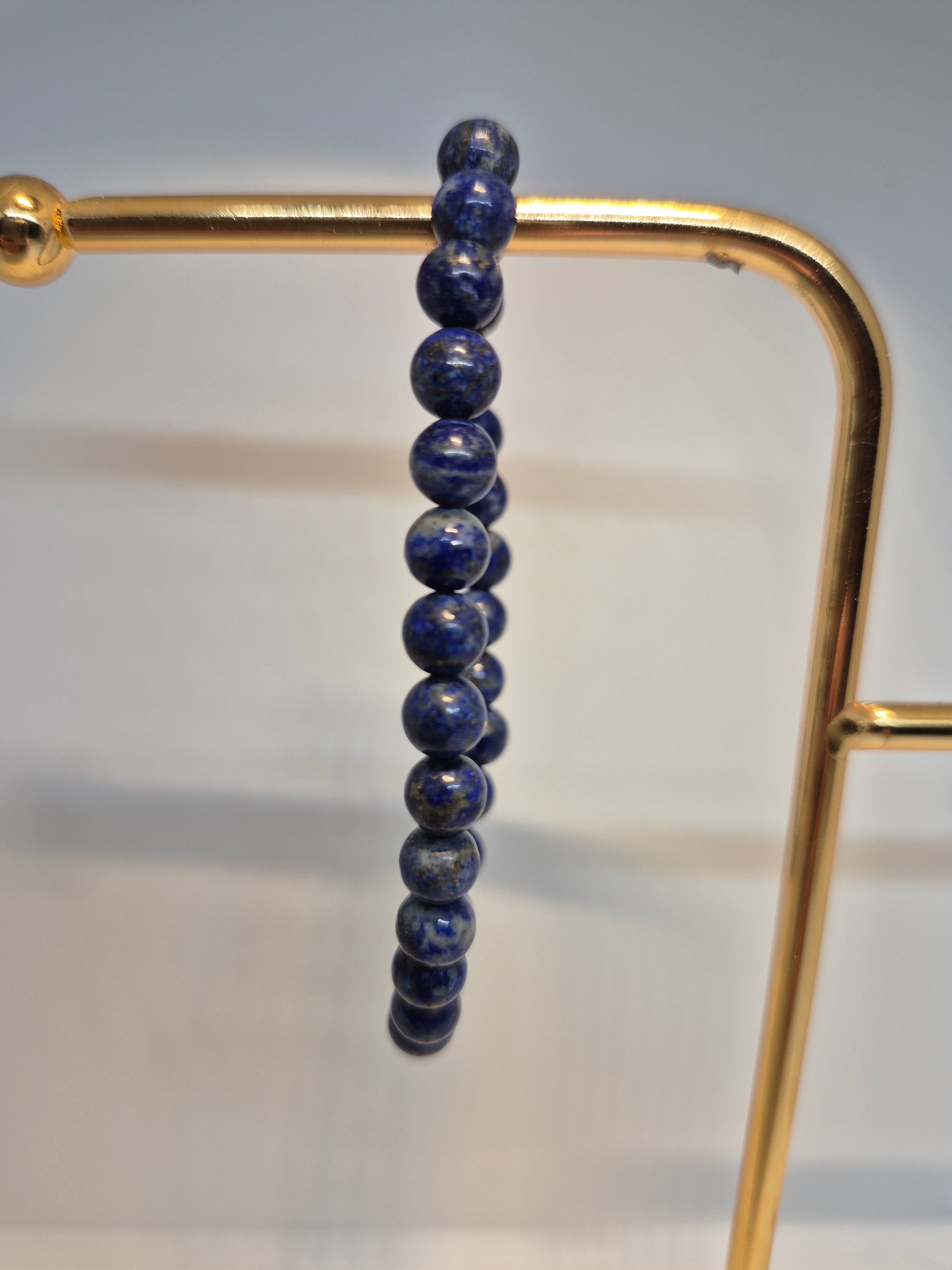 Lapis Lazuli Healing Crystal Bracelet – 6mm
